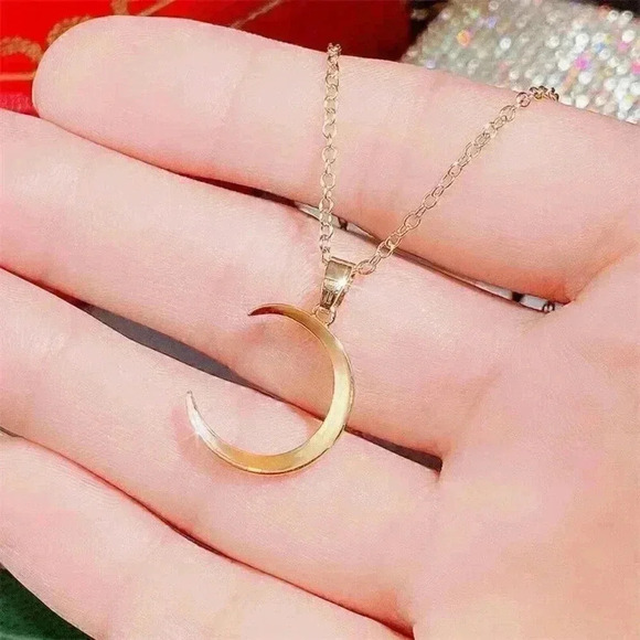 New 14k Gold Plated Sterling Silver Half Moon Necklace - Picture 4 of 5
